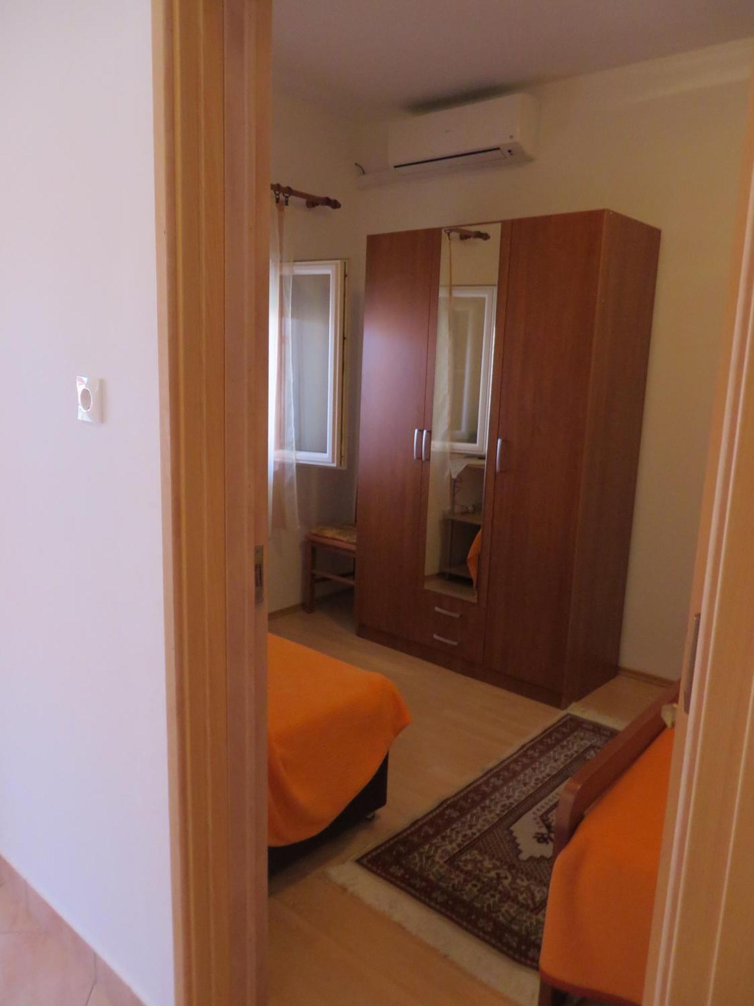 Apartment Cvita Biograd Na Moru Buitenkant foto