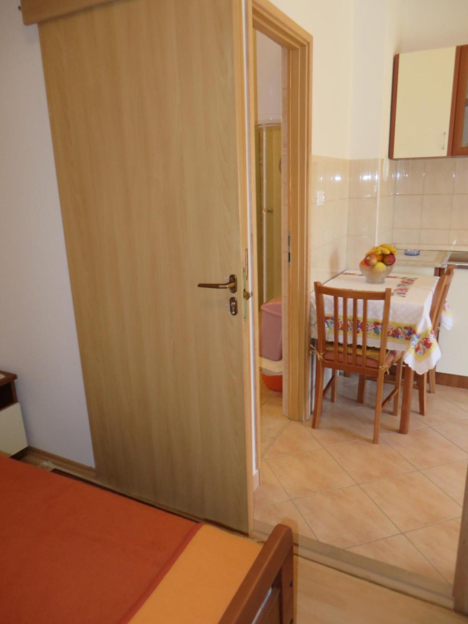 Apartment Cvita Biograd Na Moru Buitenkant foto